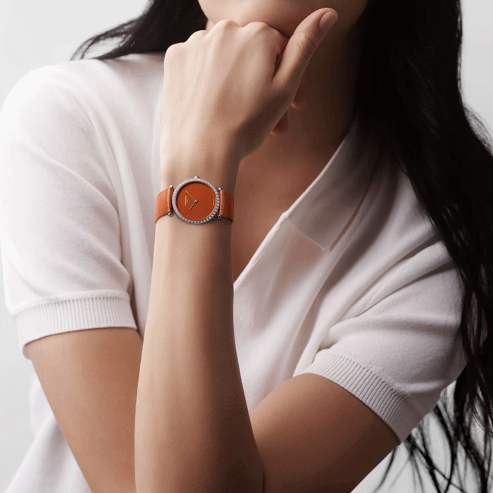 252569_01_Longines_La_Grande_Classique_Ladies_Orange_L45230922_Juwelier_Clem_Vercammen_5.jpg
