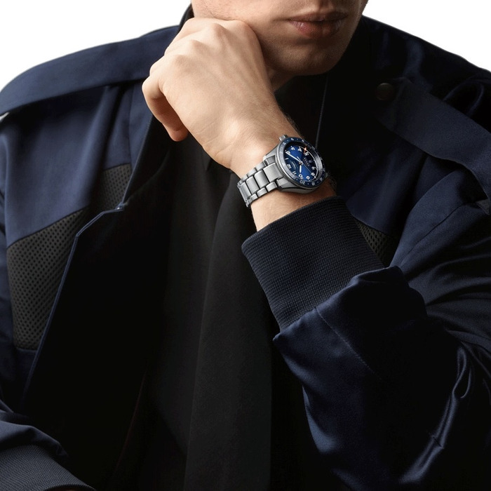 253848_01_Longines_Spirit_Zulu_Time_L38124936_Juwelier_Clem_Vercammen_6.jpg