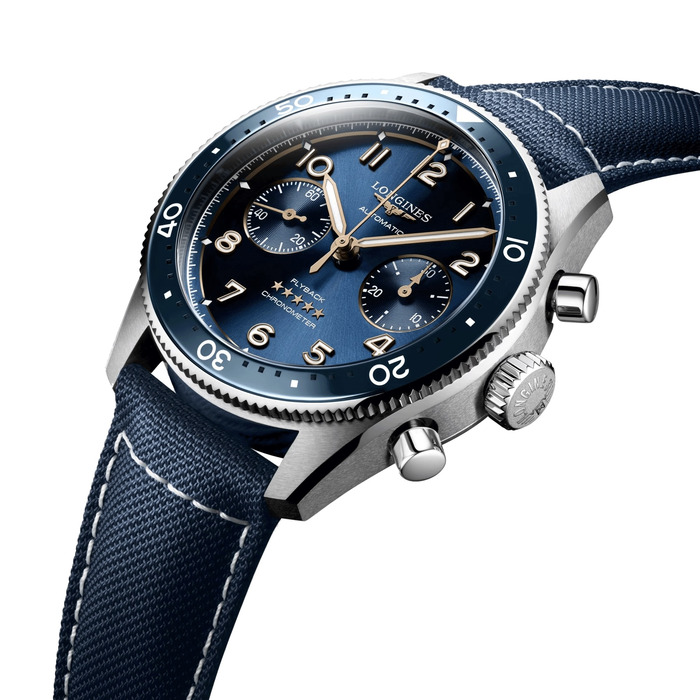 259968_01_Longines_Spirit_Flyback_L38214932_Juwelier_Clem_Vercammen_2.jpg