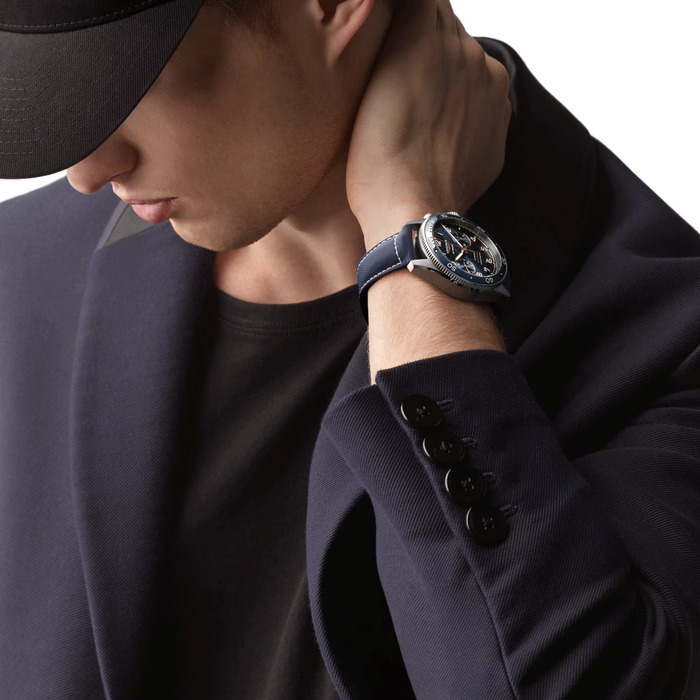 259968_01_Longines_Spirit_Flyback_L38214932_Juwelier_Clem_Vercammen_5.jpg
