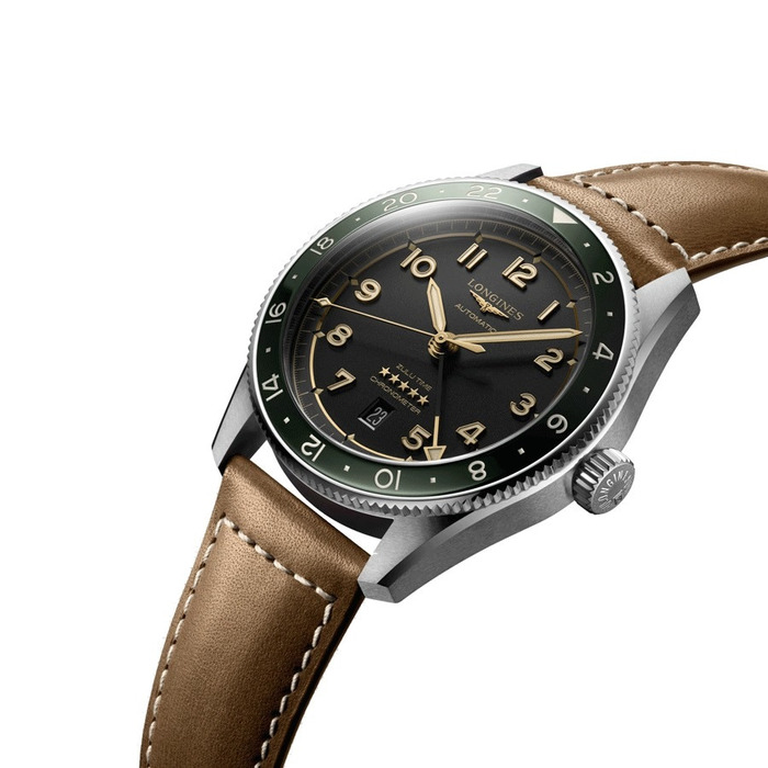 253847_01_Longines_Spirit_Zulu_Time_L38124632_Juwelier_Clem_Vercammen_2.jpg