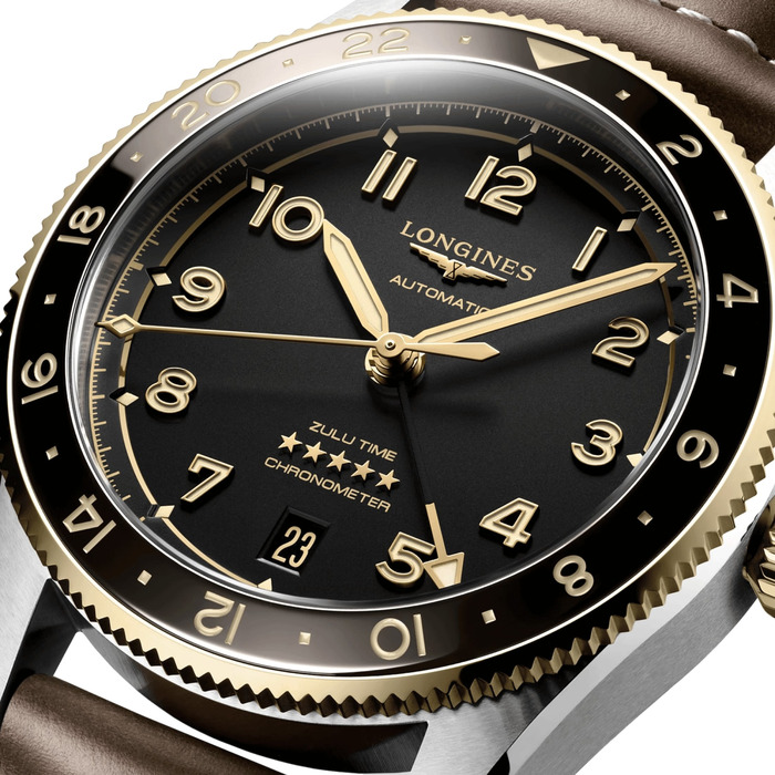 259429_01_Longines_Spirit_Zulu_Time_L38025532_Juwelier_Clem_Vercammen_4.jpg
