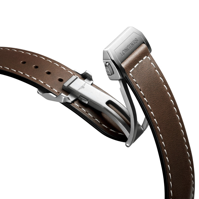 265546_01_Longines_Spirit_Flyback_L3-821-5-59-2_Juwelier_Clem_Vercammen_6.jpg