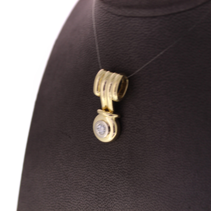 Hanger_Geelgoud_Briljant_Tweedehands_91649-2286_Juwelier_Clem_Vercammen-4.jpg