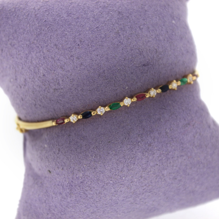Esclave_geelgoud_18K_Edelstenen_Tweedehands_CV-2297_Juwelier_Clem_Vercammen-4.jpg