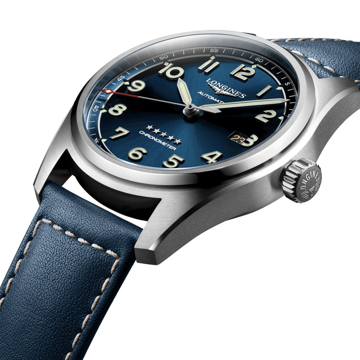 Longines_Spirit_L38114930_Juwelier_Clem_Vercammen_2.jpg