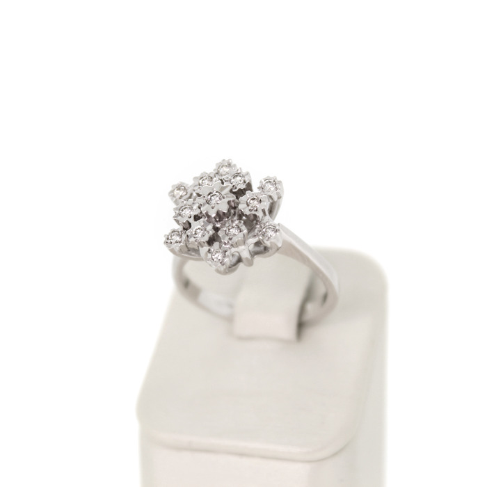 Ring_Witgoud_18K_Diamanten_Tweedehands_91838-2309_Juwelier_Clem_Vercammen-2.jpg