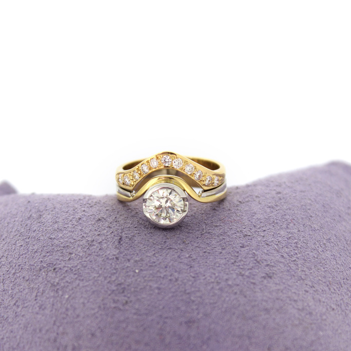 Ring_Bicolor_18K_Briljanten_Tweedehands_91827-2308_Juwelier_Clem_Vercammen-6.jpg