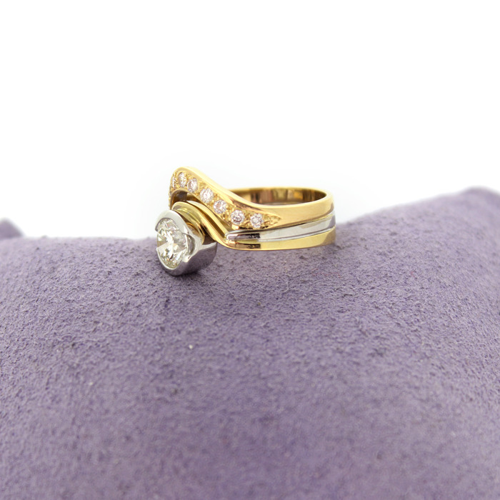 Ring_Bicolor_18K_Briljanten_Tweedehands_91827-2308_Juwelier_Clem_Vercammen-8.jpg