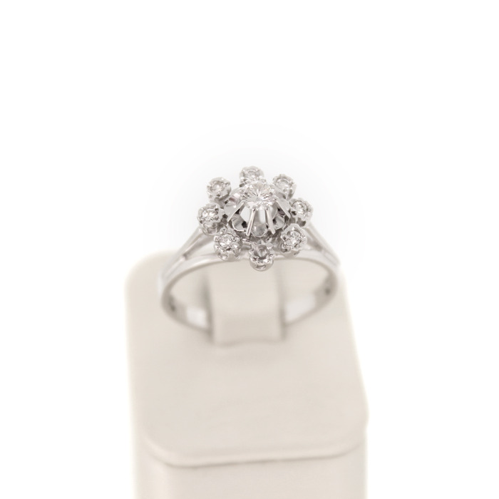 Ring_Entourage_Witgoud_Briljanten_Tweedehands_91831-2307_Juwelier_Clem__Vercammen-2.jpg