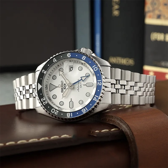 265872_01_Seiko_5_Sports_SSK033K1_Juwelier_Clem_Vercammen_4.jpg
