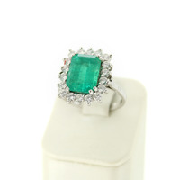 Juweel Ring Witgoud 18 karaat met briljanten en smaragd '92164-2334-TWDH' Juweel Ring Witgoud 18 karaat met briljanten en smaragd '92164-2334-TWDH'