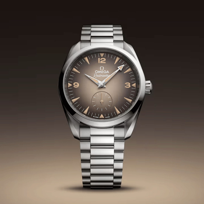 Omega_Seamaster_Railmaster_38mm_235_10_38_20_13_001_Juwelier_Clem_Vercammen_Omega_Dealer_7.jpg