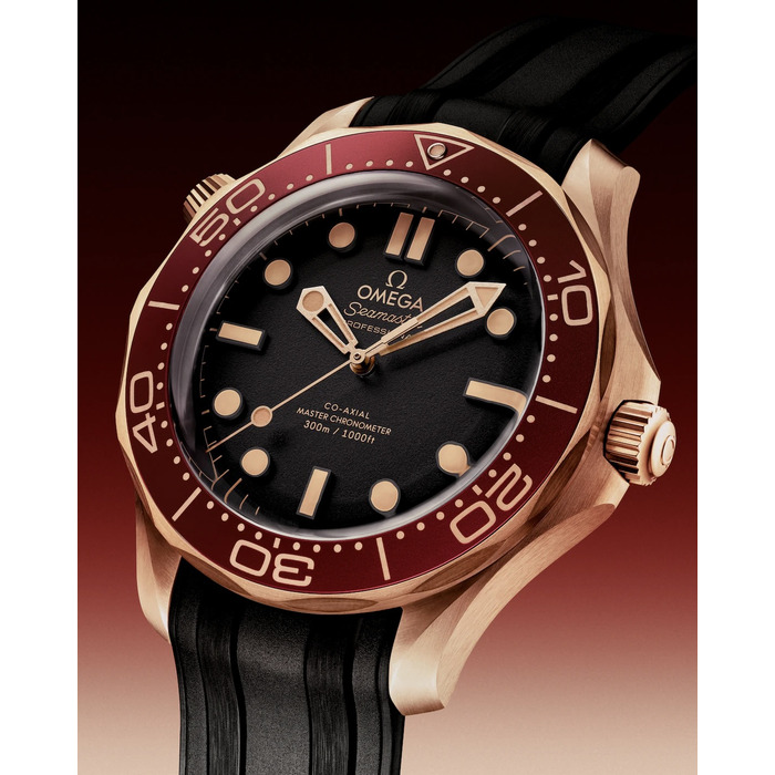 271011_01_Omega_Seamaster_Diver_300M_42MM_Bronze_Gold_Rubber_Dealer_Omega_Clem_Vercammen_3.jpg
