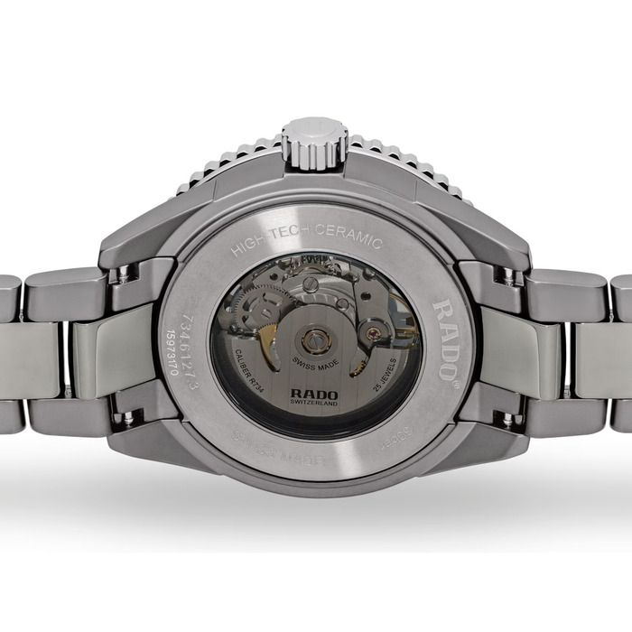 244624_01_Rado_Captain_Cook_High-Tech_Ceramic_R32128202_Juwelier_Clem_Vercammen_3.jpg