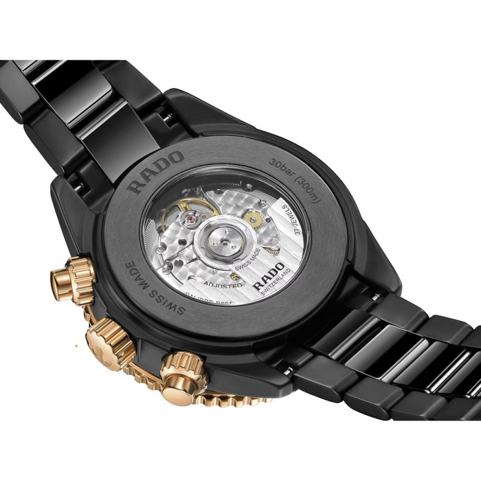 Rado_Captain_Cook_High_tech_Ceramic_automatic_Chronographe_R32190153_Rado_Dealer_Clem_Vercammen_3.jpg