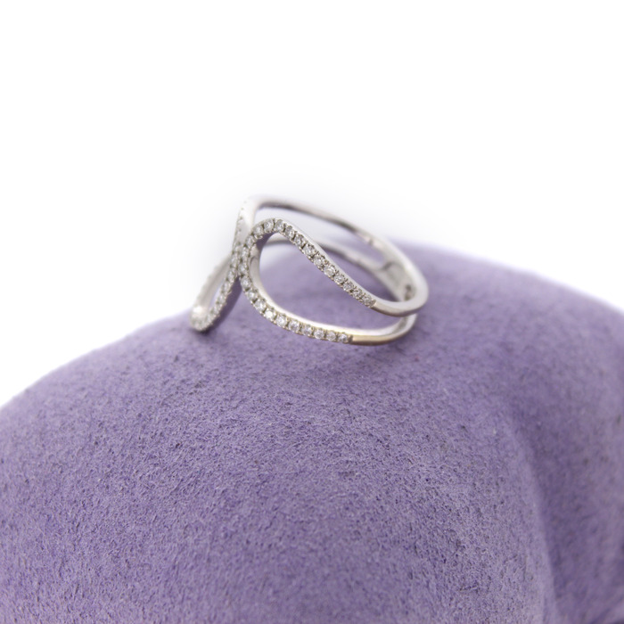 Ring_Witgoud_18K__Briljant_Tweedehands_92568-2339_Juwelier_clem_vercammen-8.jpg