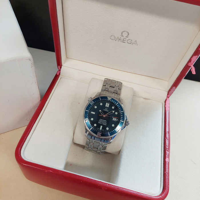 Omega_Seamaster_25318000_Tweedehands_91875-2021_Juwelier_Clem_Vercammen-12.jpg