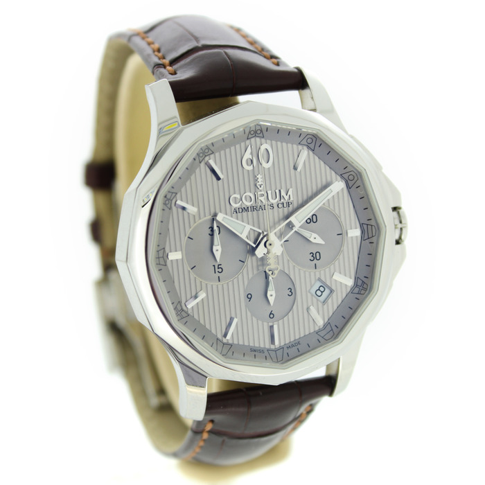 Corum_010096_Tweedehands_91187-1019_Juwelier_Clem_Vercammen-8.jpg