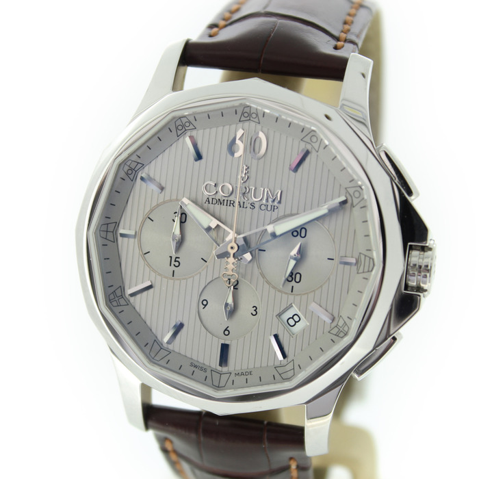 Corum_010096_Tweedehands_91187-1019_Juwelier_Clem_Vercammen-13.jpg