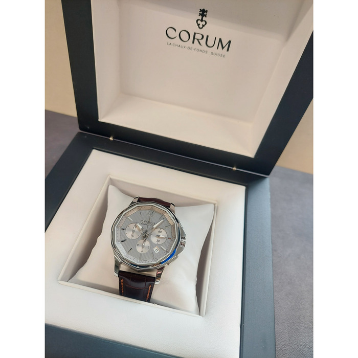 Corum_010096_Tweedehands_91187-1019_Juwelier_Clem_Vercammen-17.jpg