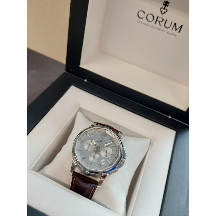 Corum_010096_Tweedehands_91187-1019_Juwelier_Clem_Vercammen-20.jpg