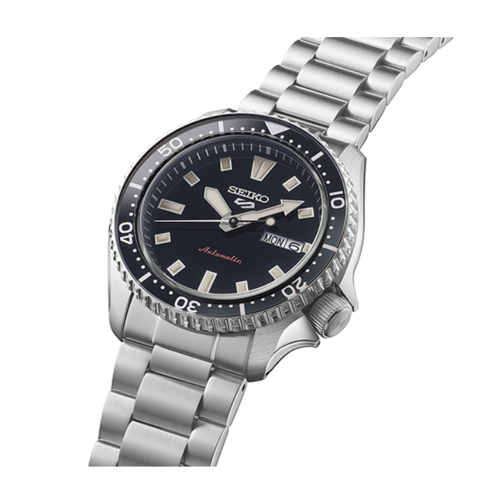 271267_01_Seiko_5Sports_SRPL85K1_Juwelier_Clem_Vercammen-3.png