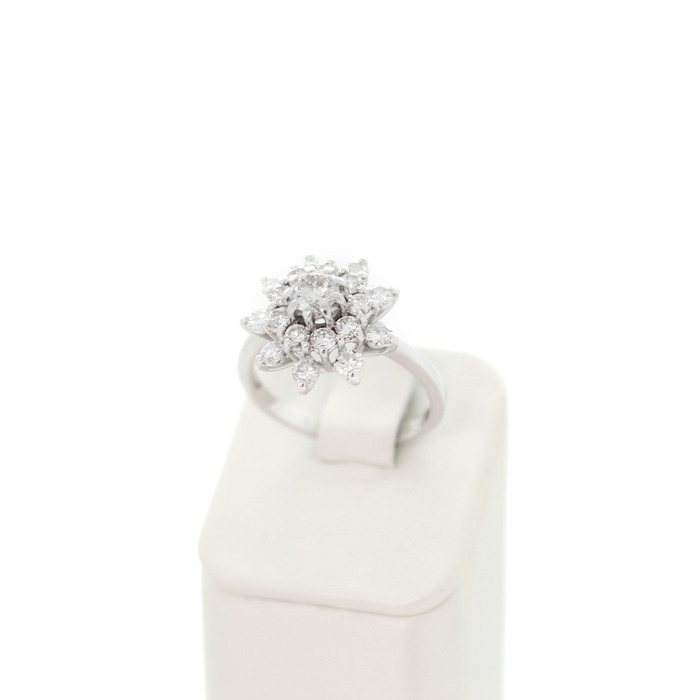 Ring_Witgoud_18K_Briljant_Tweedehands_92439-2342_Juwelier_Clem_Vercammen-2.jpg