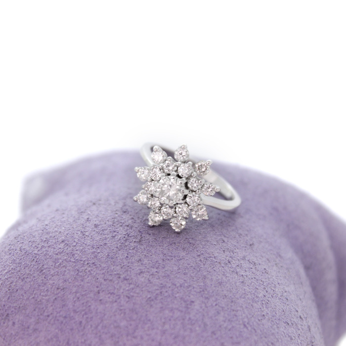 Ring_Witgoud_18K_Briljant_Tweedehands_92439-2342_Juwelier_Clem_Vercammen-7.jpg