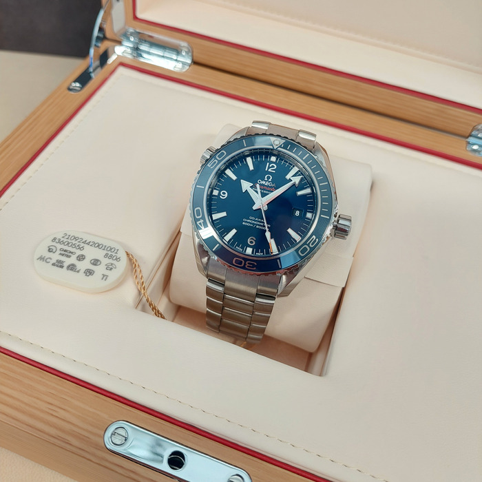 Omega_Seamaster_Planet_ocean_23290462103001_Tweedehands_92699_Juwelier-Clem_Vercammen-16.jpg