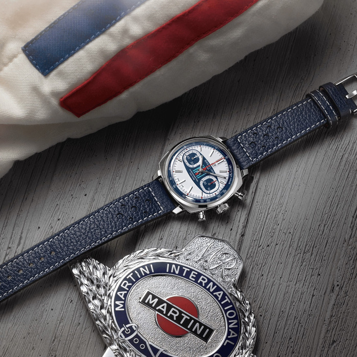271312_01_Breitling_Top_Time_B01_Racing_Cushion_Limited_Edition_AB01772A1G1X1_Juwelier_Clem_Vercammen_6.jpg