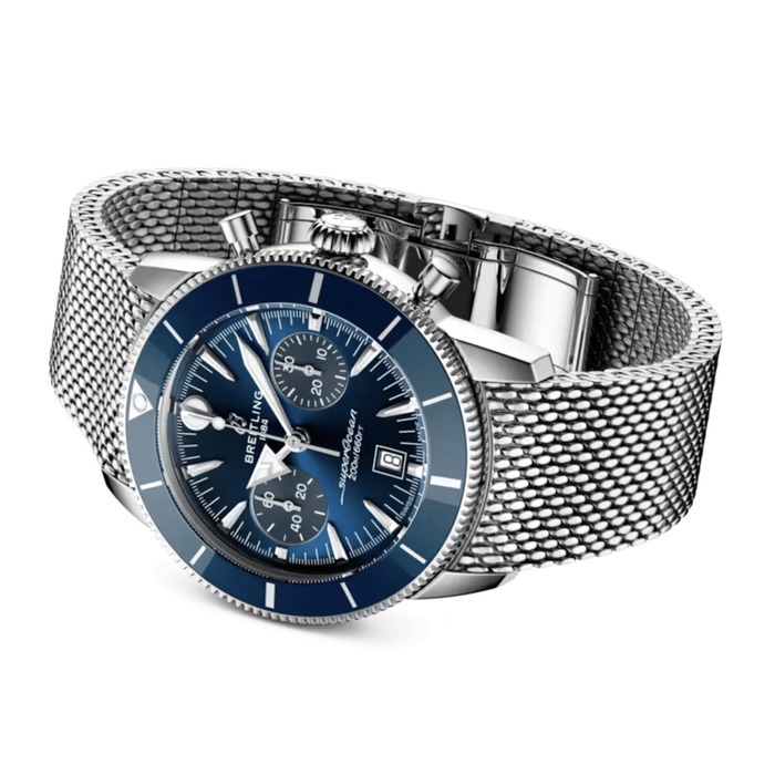271040_01_SuperOcean_Heritage_42_B01_AB0156161C1A1_Blue_Milanese_Soldier_4.jpg