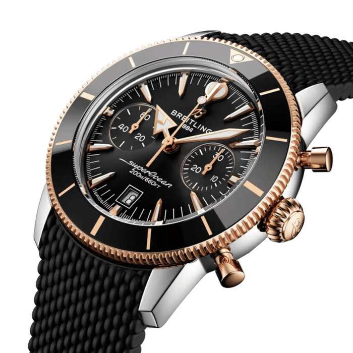 SuperOcean_Heritage_42_B01_UB0156H11B1S1_Black_Rubber_Soldier_2.jpg