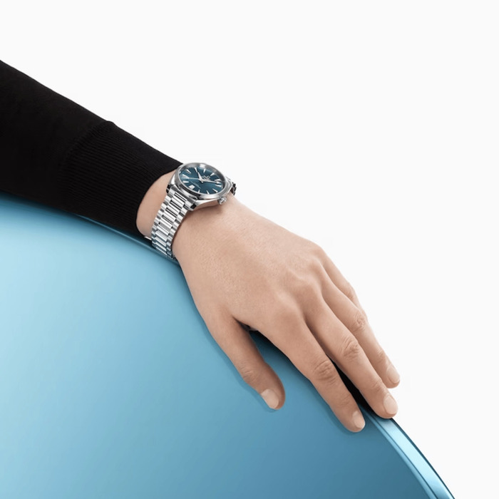 Omega_Seamaster_AquaTerra_shades_38mm_22010382003003_Atlantic_Blue_Dealer_Clem_Vercammen_6.jpg