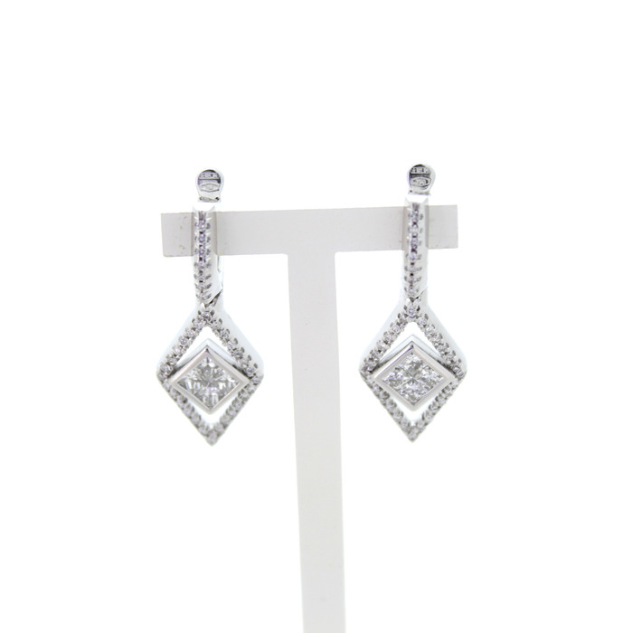 Oorbellen_Witgoud_18K_Briljant_Princess_Cut_Tweedehands_92558-2347_Juwelier_Clem_Vercammen-7.jpg