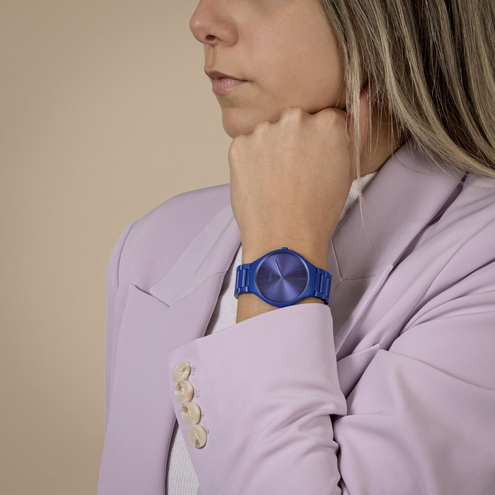 235697_01_Rado-horloge-true-thinline-les-couleurs-spectacular-ultramarine-R27092622-clem-vercammen-online-shop_5.jpg
