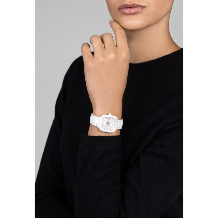 257491_01_Rado_True_Square_R27072012_Juwelier_Clem_Vercammen_6.jpg