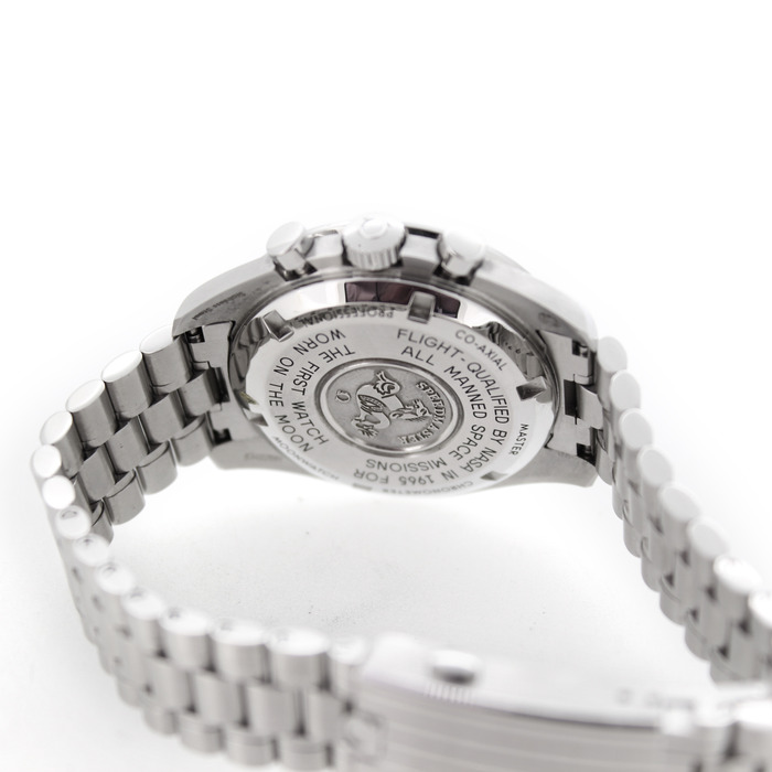 Omega_Speedmaster_Moonwatch_310304215001001_Tweedehands_CV-1031_Juwelier_Clem_Vercammen-11.jpg