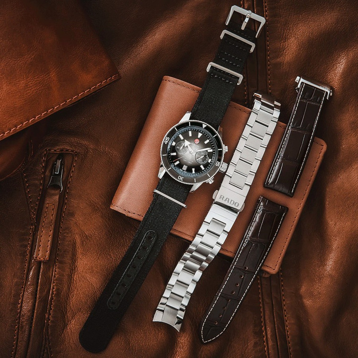 _253846_01_Rado_Captain_Cook_R32145158_Juwelier_Clem_Vercammen_5.jpg