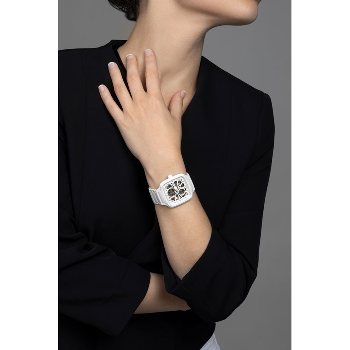 RADO_True_Square_Automatic_Diamonds_Open_Heart_R27073702_Juwelier_Clem_Vercammen_7.jpg