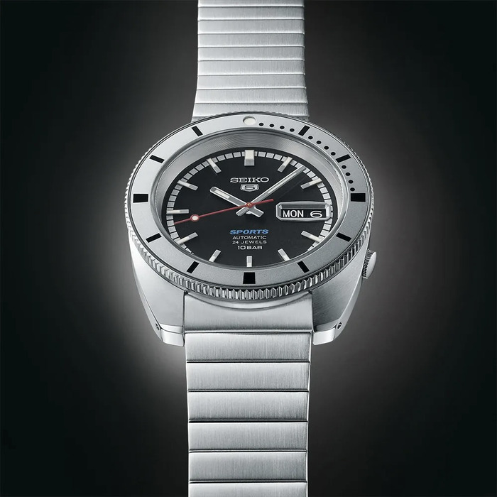 265333_01_Seiko_5Sports_SRPL05K1_Juwelier_Clem_Vercammen_3.jpg