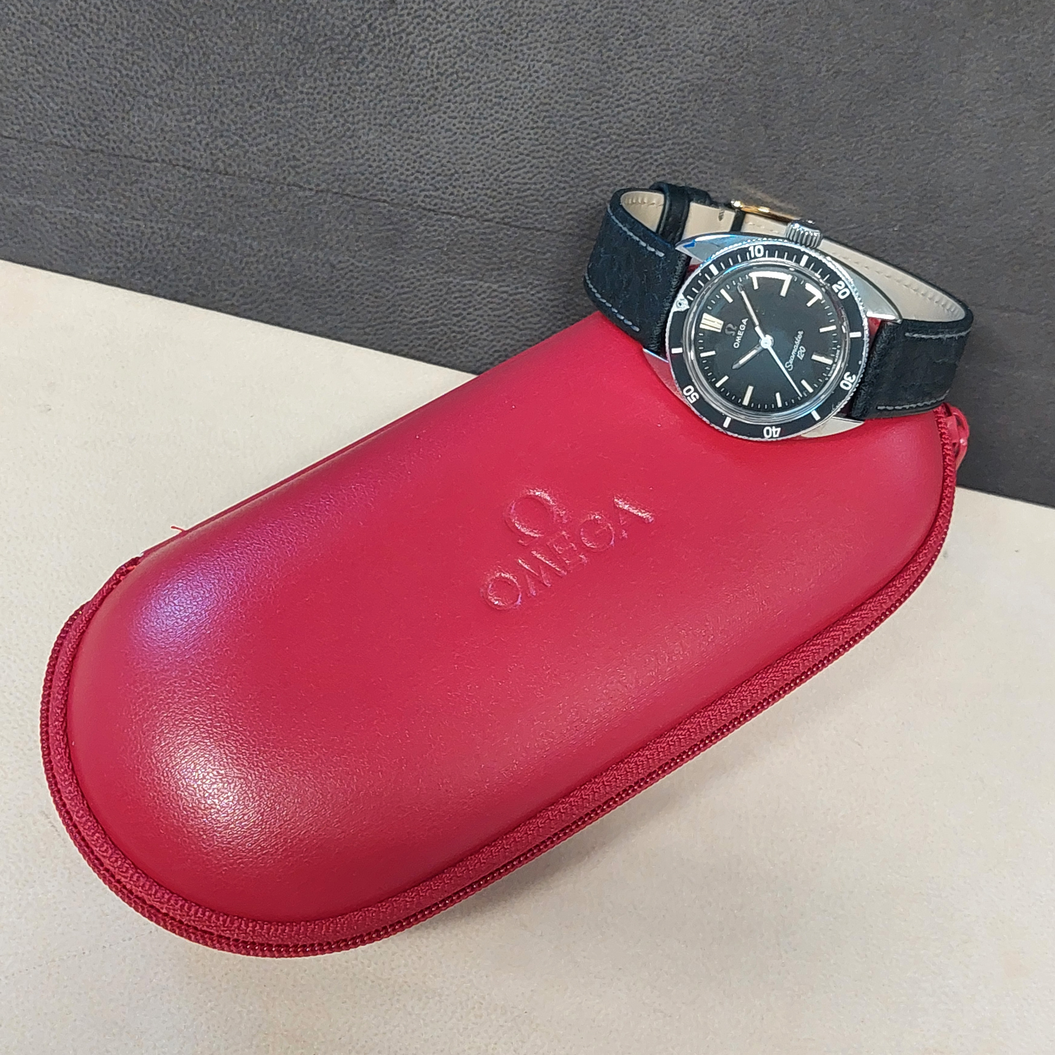 Pré Owned Omega Seamaster Vintage 135.027