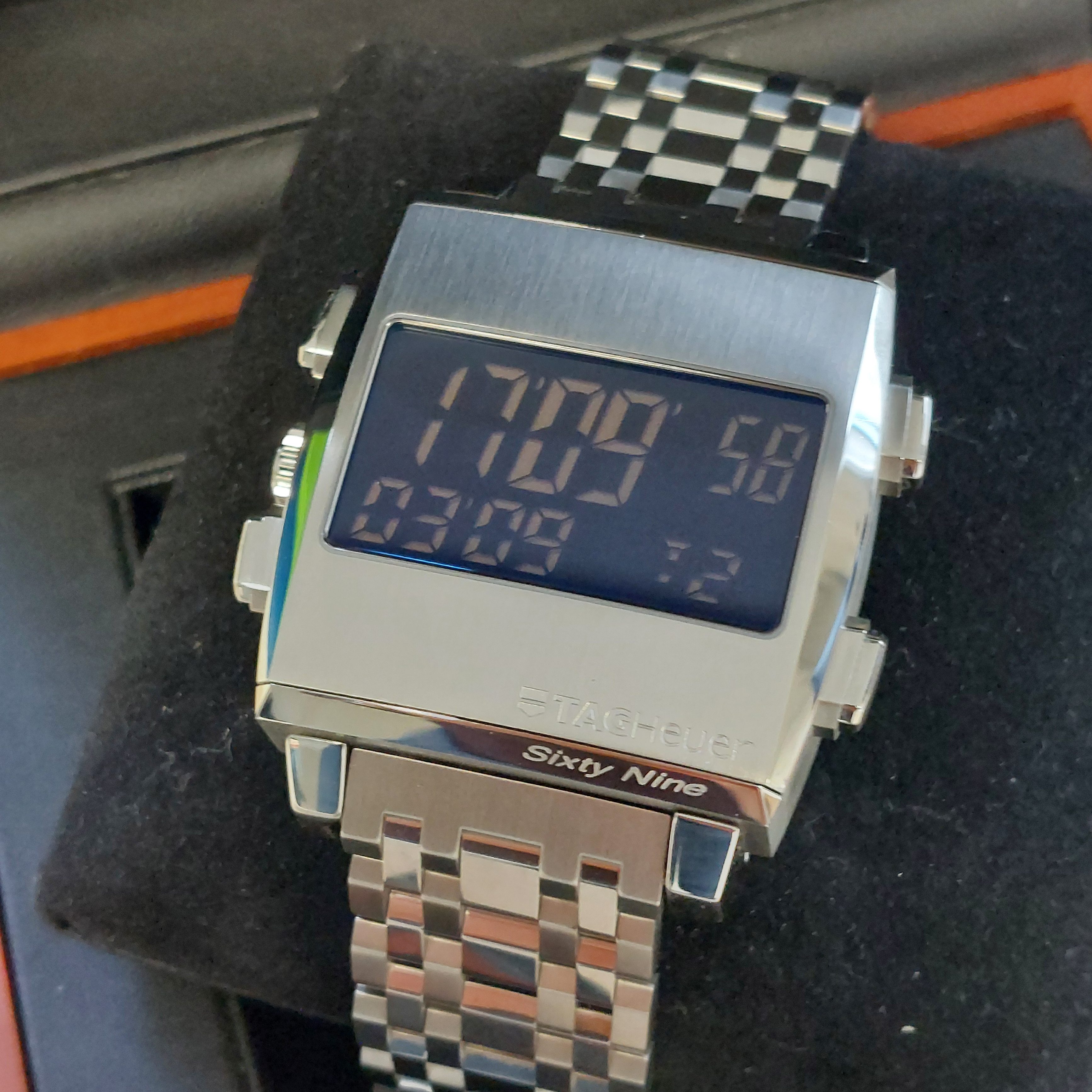 Pré owned Tag Heuer Monaco Sixty Nine CW9110/0
